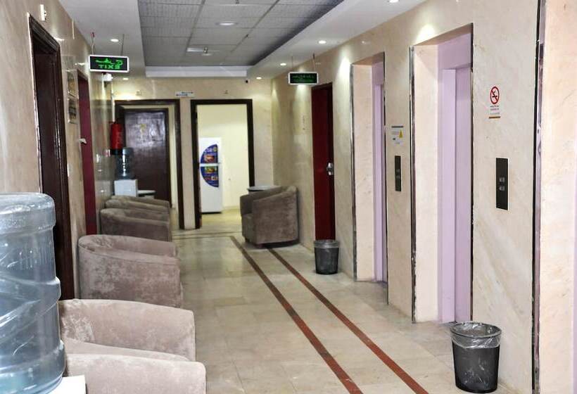 בית מלון כפרי Nour Manazil Alkeram