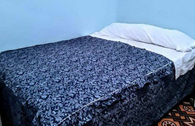 هتل Pension Iberia