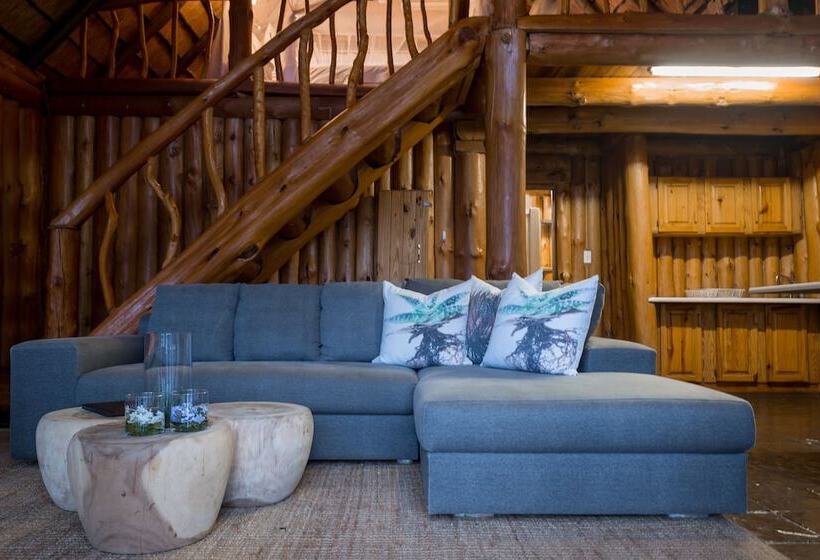 Hotel Rhino River Lodge