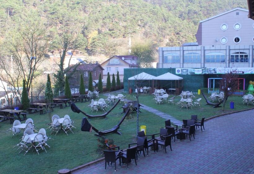 호텔 Sarot Termal Park Resort & Spa Halal