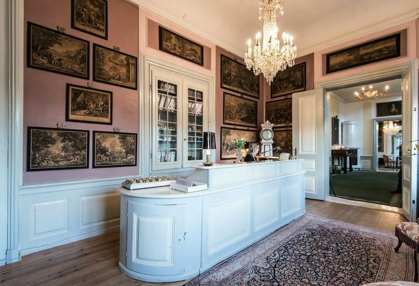 בית מלון כפרי Skjoldenæsholm Slot