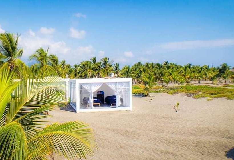 ホテル Tachinaste