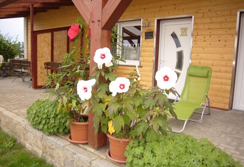 ホテル Vierjahreszeiten Appartments