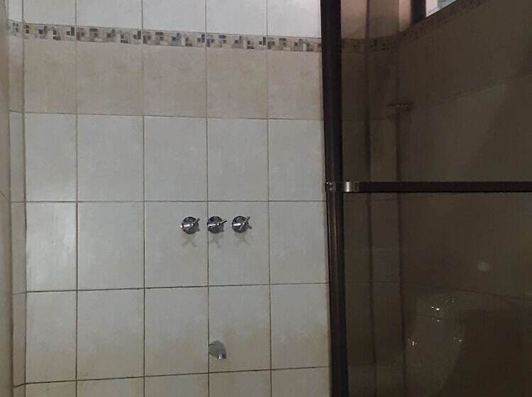 בית מלון כפרי Villa Manolo