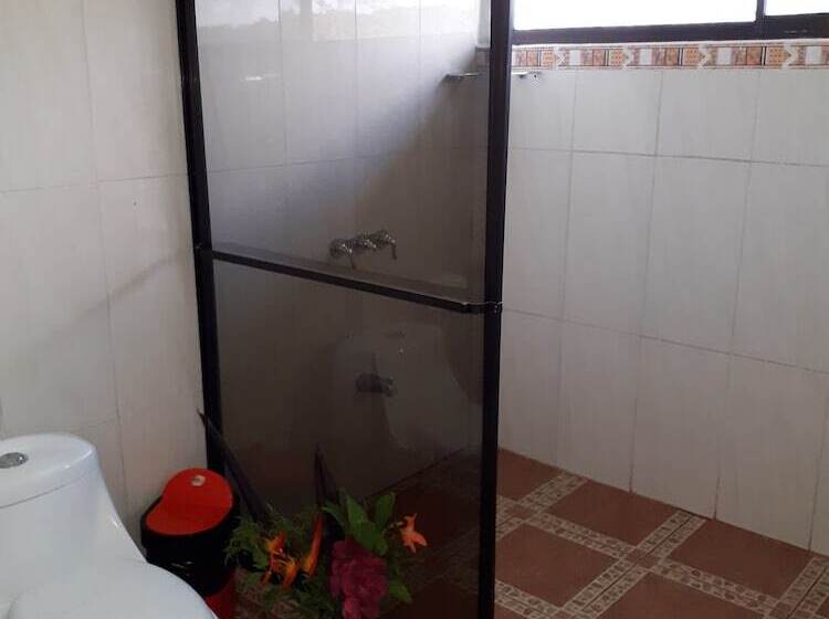 בית מלון כפרי Villa Manolo