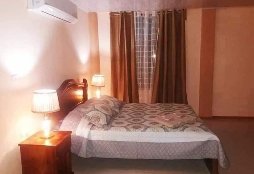 בית מלון כפרי Villa Manolo