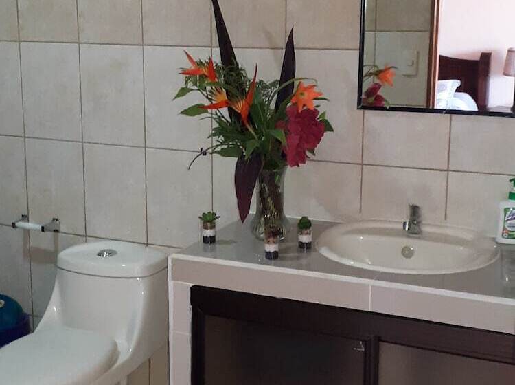 בית מלון כפרי Villa Manolo