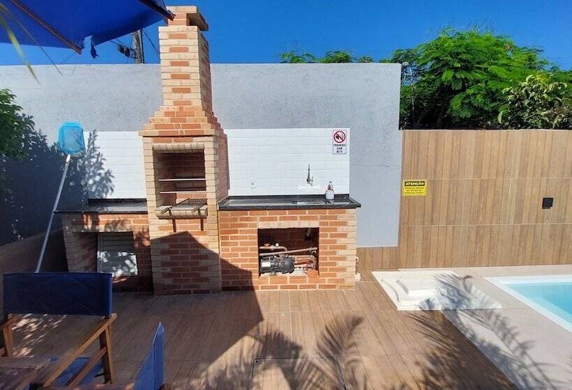 فندق Village Itaúna Inn