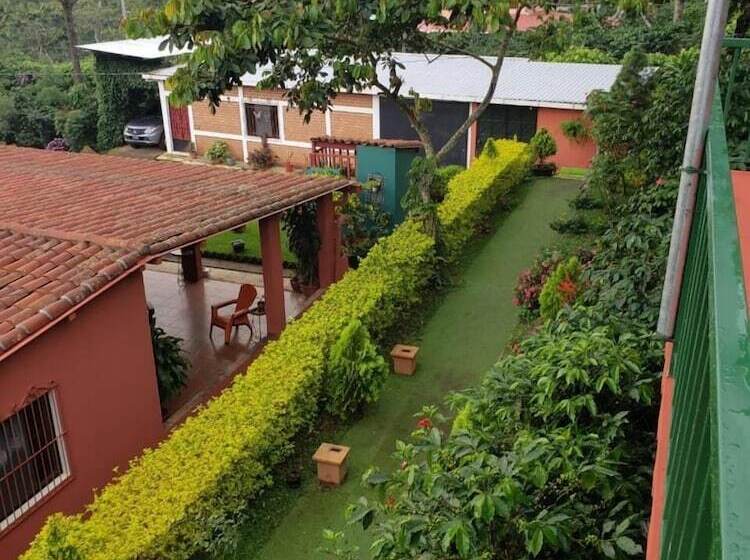 فندق Villa Castillo De Ensueño