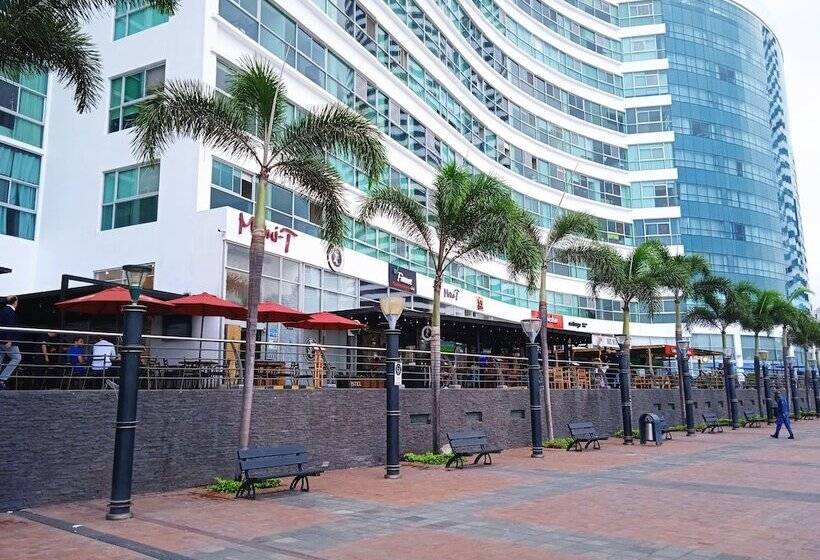 Luxury Suites Riverfront Gye