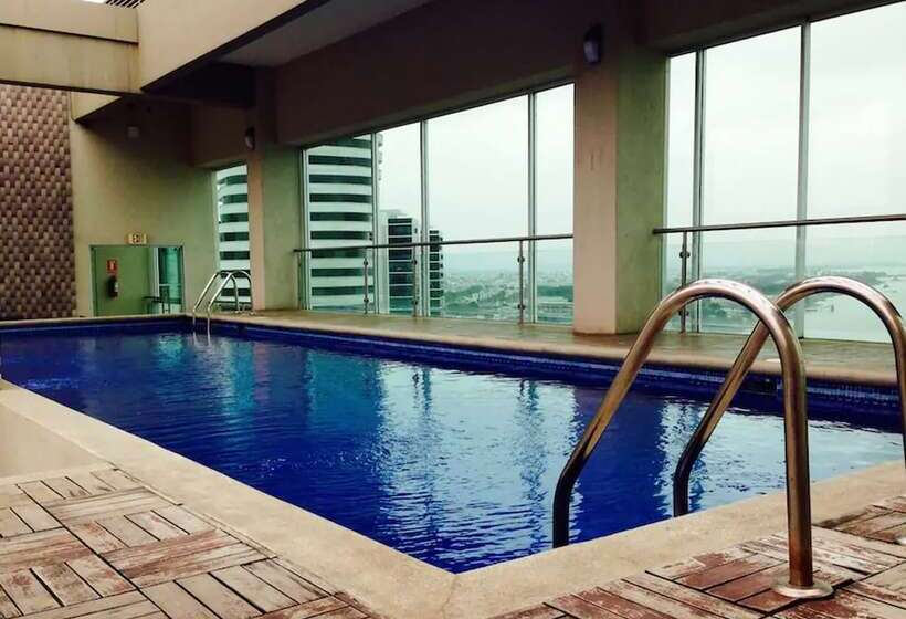 Luxury Suites Riverfront Gye