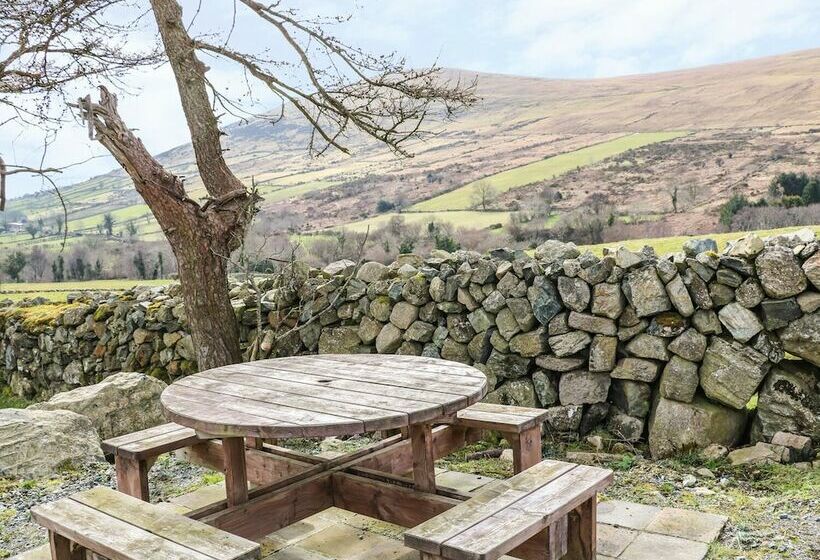 Mary Larkin's Cottage