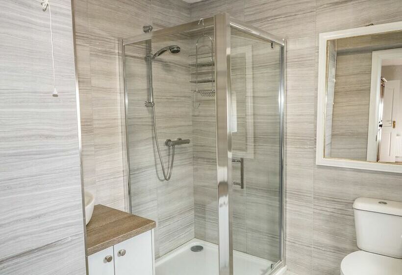 Mary Larkin's Cottage