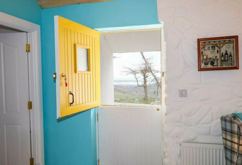 Mary Larkin's Cottage