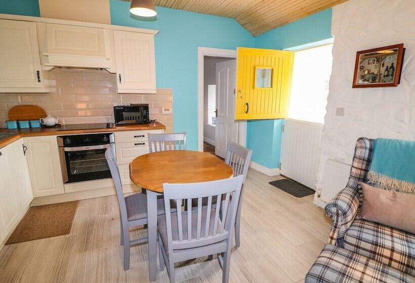 Mary Larkin's Cottage