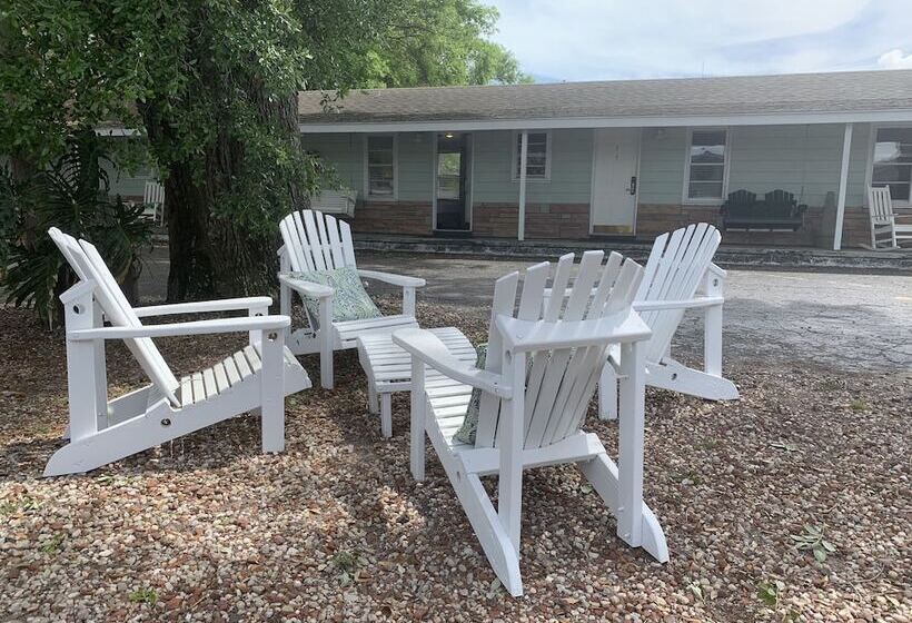 모텔 The Inn At Southport