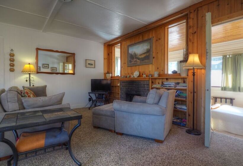 Murphy S Riverside Ev #3178 2 Bedroom Cottage By Redawning