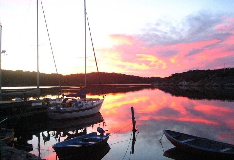 Nösundsgården Hotel & Hostel