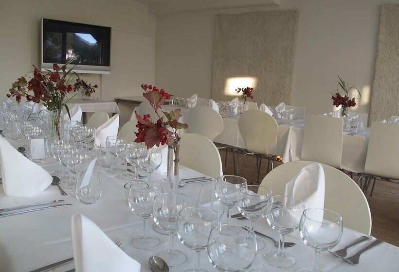 Nösundsgården Hotel & Hostel