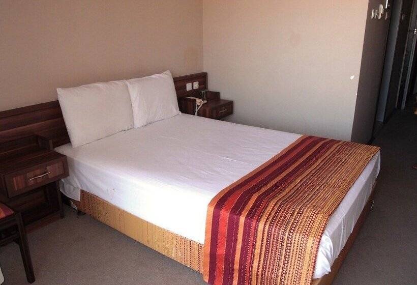 Otel Tirem