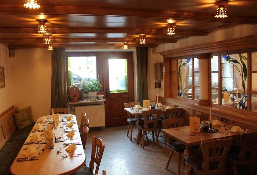 Пансион Bayerische Gastwirtschaft Dimpfl Stadl