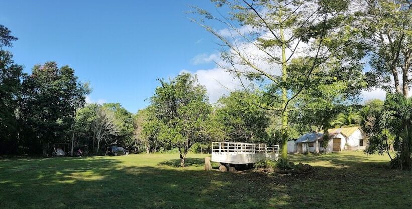 پانسیون Casados Ranch