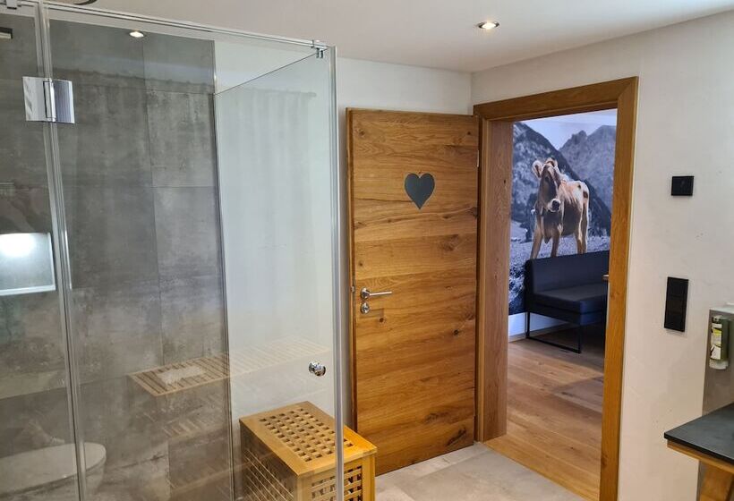 بنسيون Gästehaus Maurer