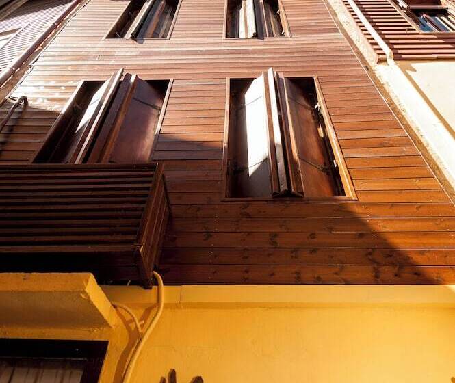 Пансион Hamam Suites Portou