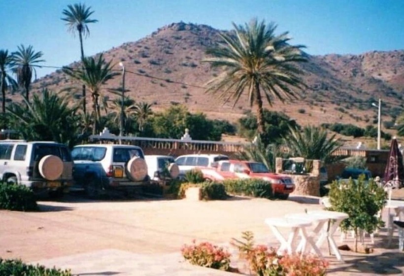 پانسیون Hôtel L Arganier D Ammelne