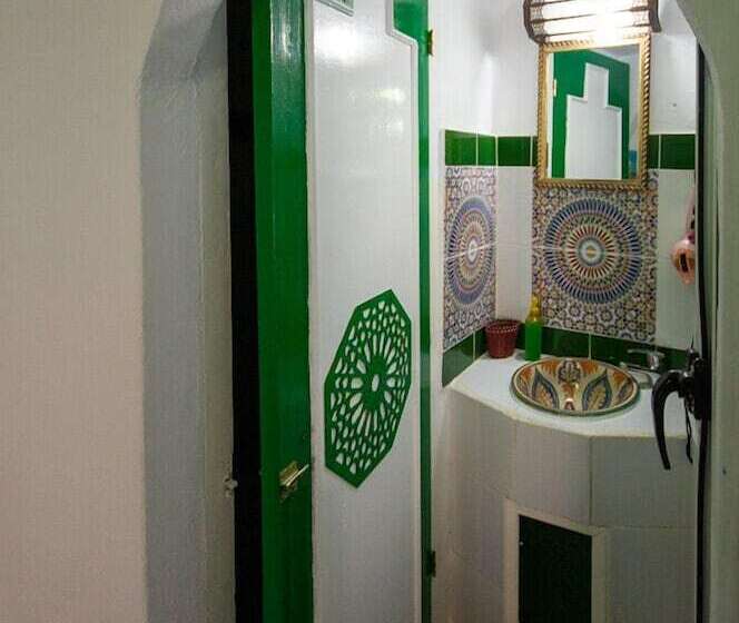 پانسیون Hôtel Sandra