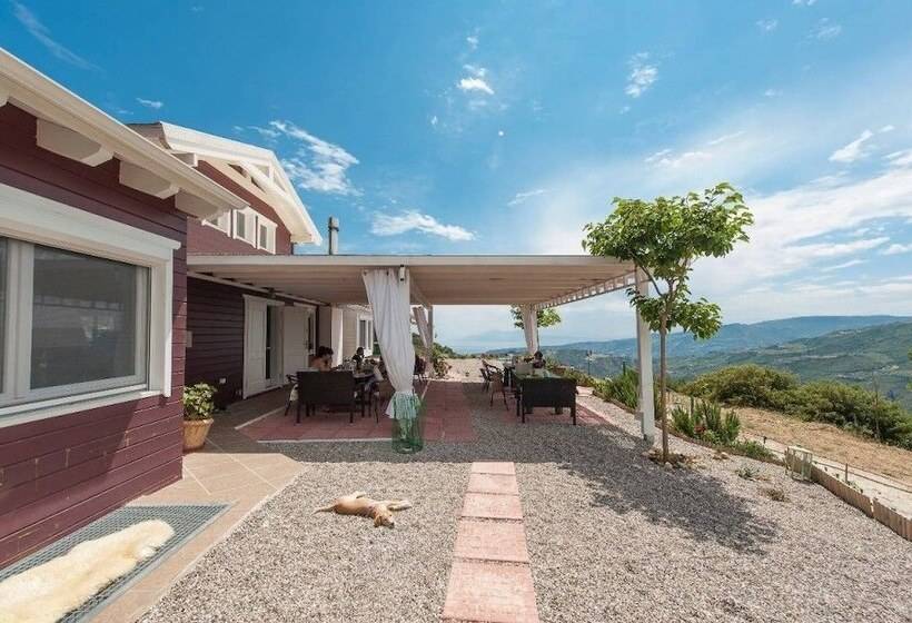 پانسیون Ktima Noosfera Wellness & Retreat Center