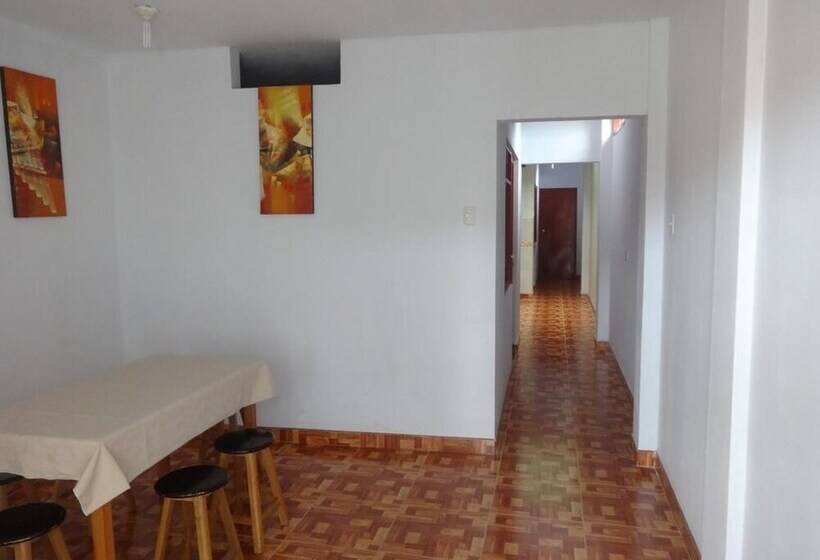 پانسیون La Casa De Chepita