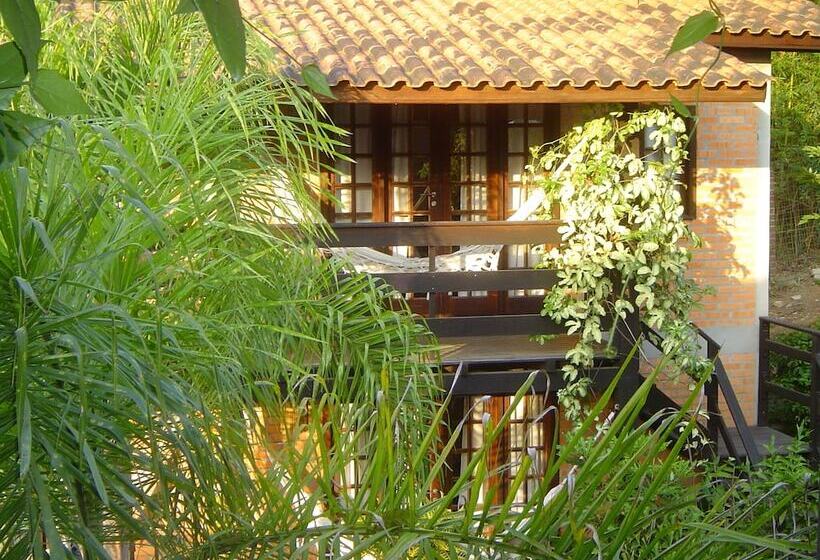 פנסיון Pousada Além Do Jardim