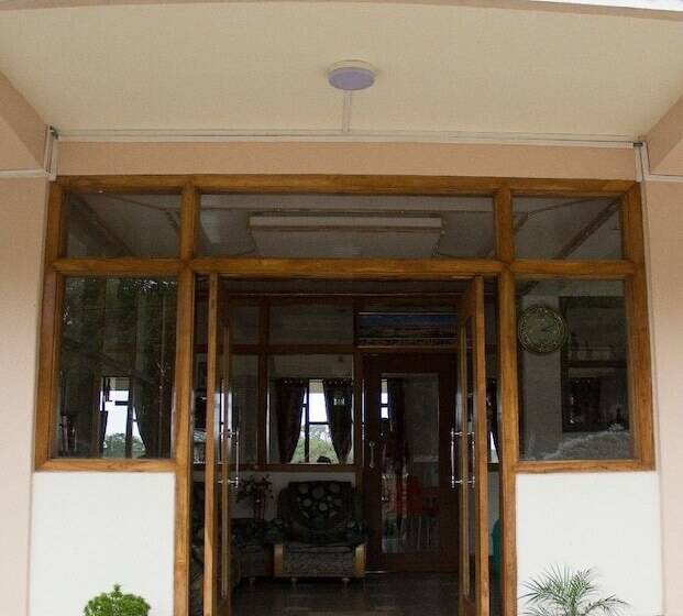 بنسيون Pumpkin Cordial Lodge