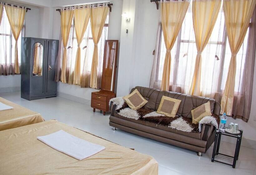 بنسيون Pumpkin Cordial Lodge