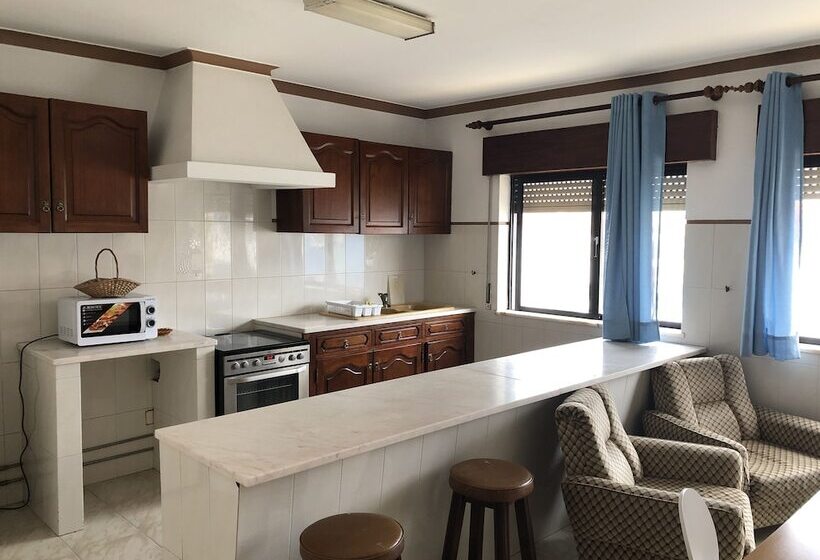 بنسيون Quartos E Apartamentos Atalaia