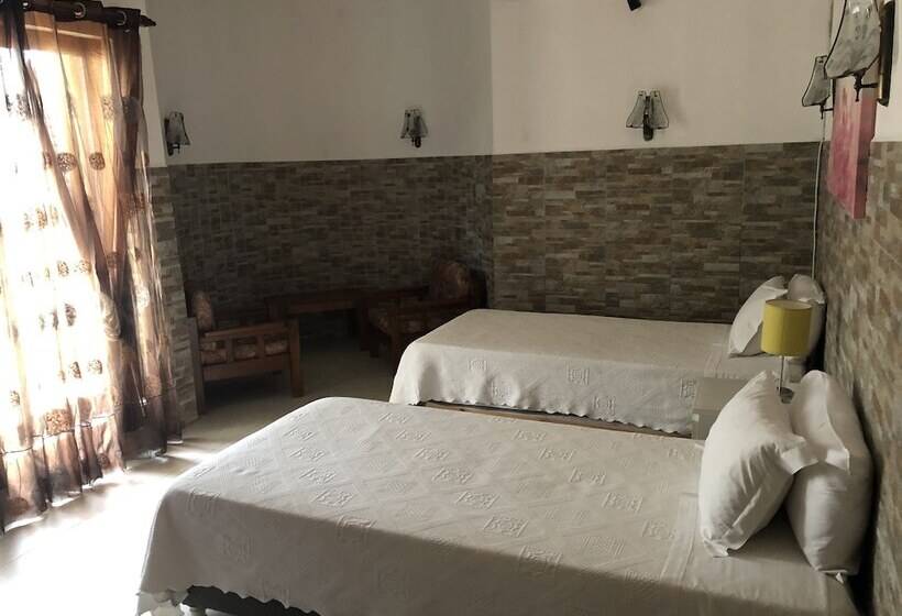 بنسيون Quartos E Apartamentos Atalaia