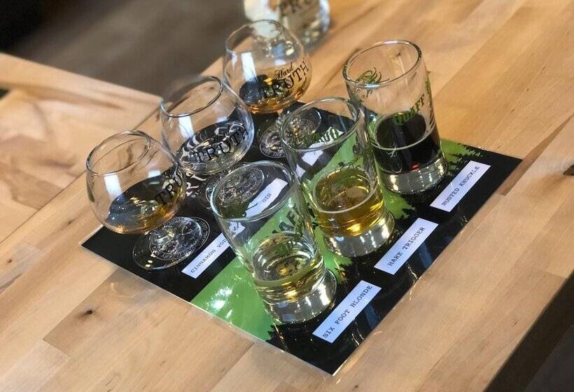 펜션 The Loft At Camelot