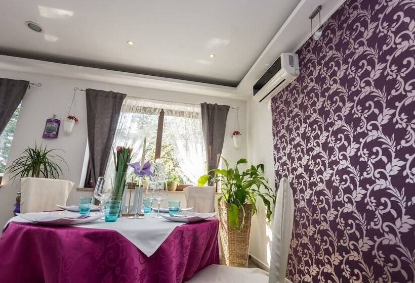 Пансион Villa Sandi   Free Parking