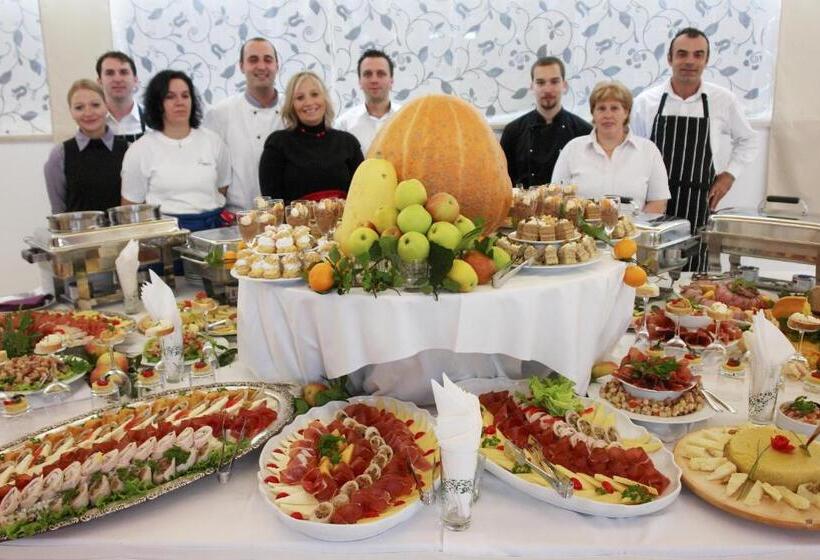 Пансион Villa Sandi   Free Parking