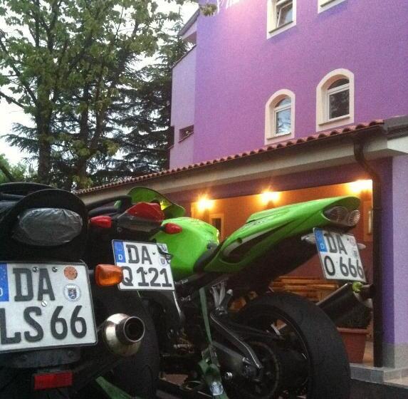 Пансион Villa Sandi   Free Parking