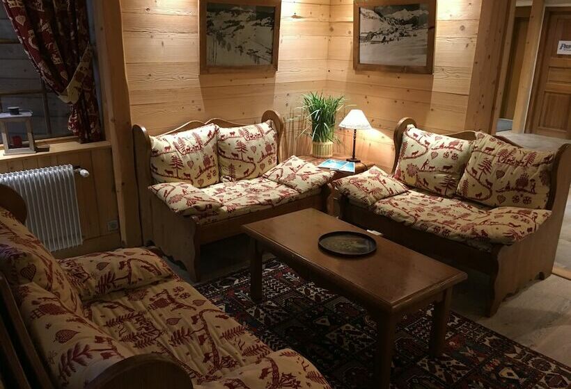 Резиденция Chalet Le Sabaudia