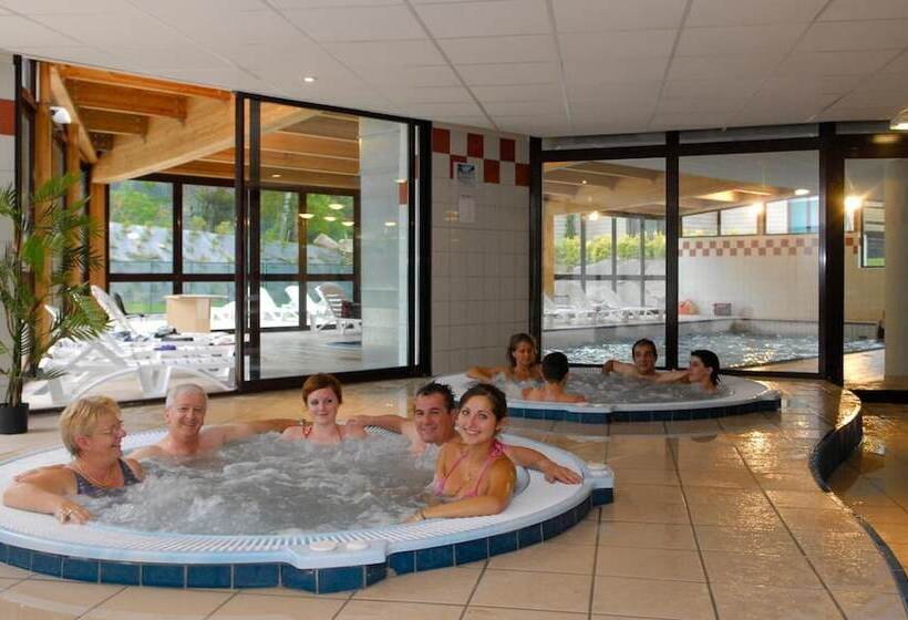 אתר נופש Village Vacances La Prade Haute