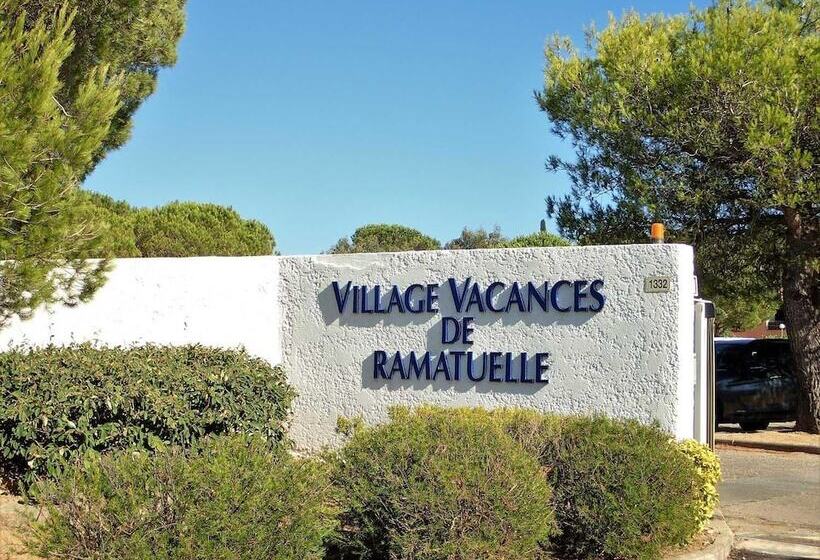 리조트 Village Vacances Ramatuelle