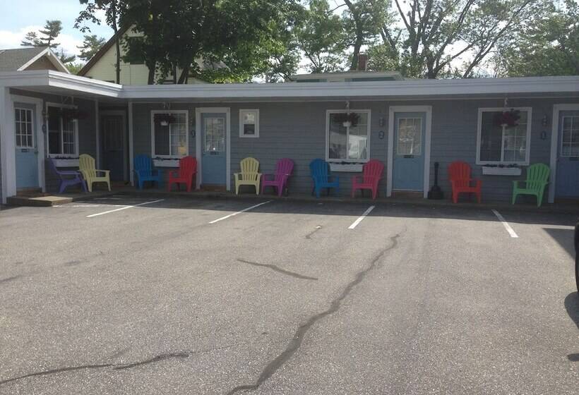 Sandcastle Inn & Motel