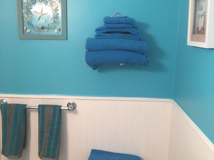 Sandcastle Inn & Motel