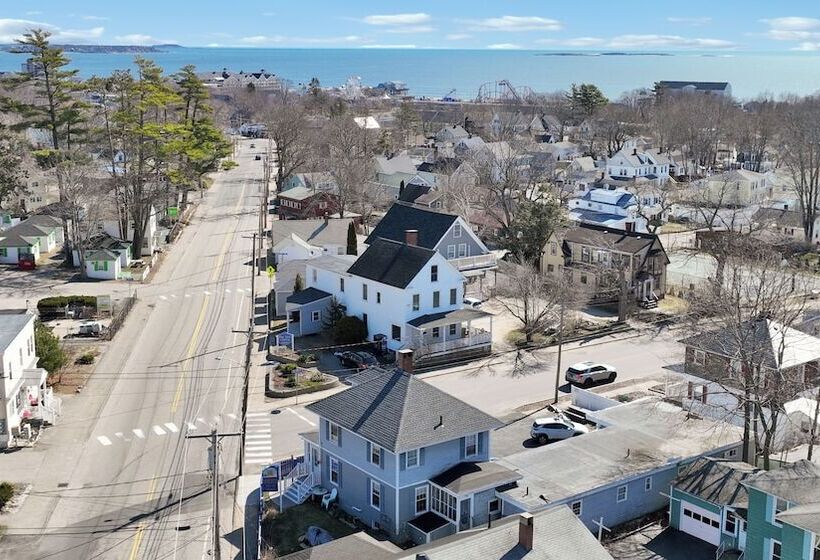 Sandcastle Inn & Motel