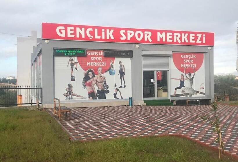 Saricam Apart & Hostel