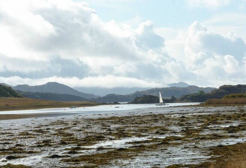 Seaview Barsloisnach Cottage