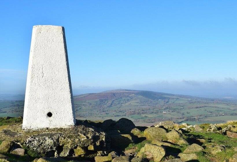 Shepherds Cabin At Titterstone